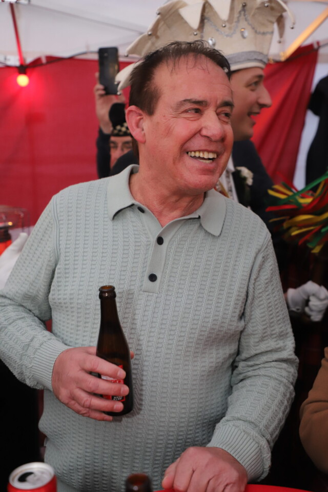 Aofsjeid Rob Meese Stadsbösse